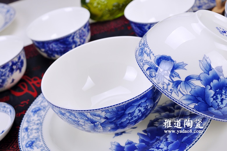 景德鎮陶瓷蝴蝶牡丹中式56頭餐具套裝