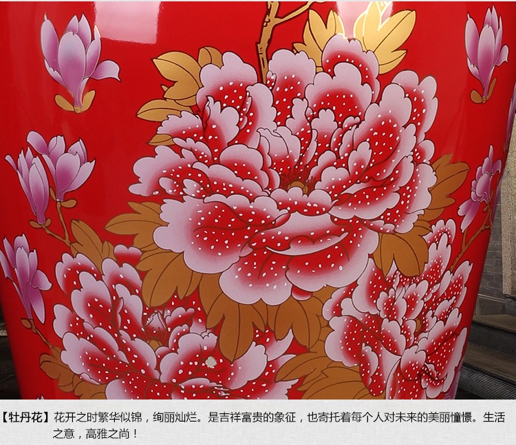 紅色陶瓷大花瓶描金牡丹花開富貴-特寫