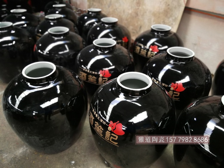 景德鎮陶瓷大酒壇定制廠家