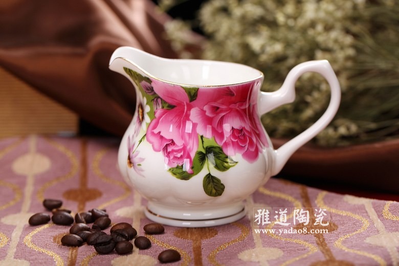 景德鎮陶瓷英式貴妃15頭咖啡具(圖4) 英式貴妃15頭咖啡奶杯